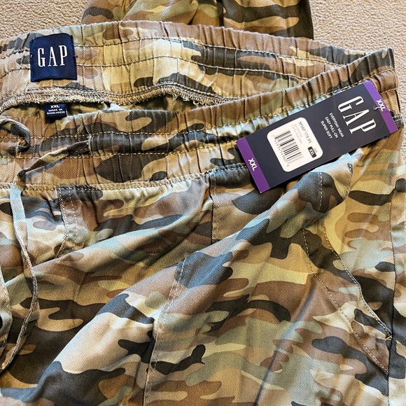 Gap Jogger - Picture 3 of 4